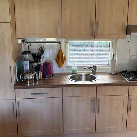 Wateren Comfortabel Chalet In Nationaal Park מראה חיצוני תמונה
