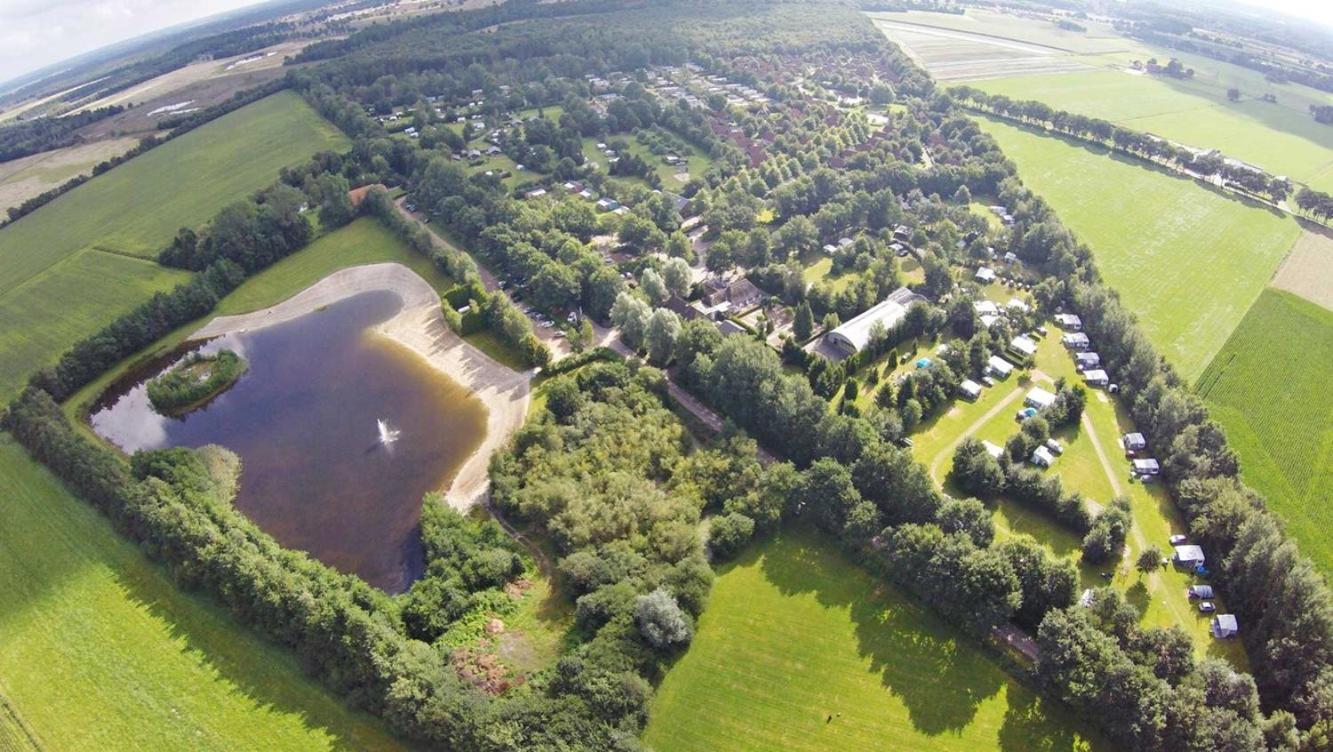 Wateren Comfortabel Chalet In Nationaal Park מראה חיצוני תמונה