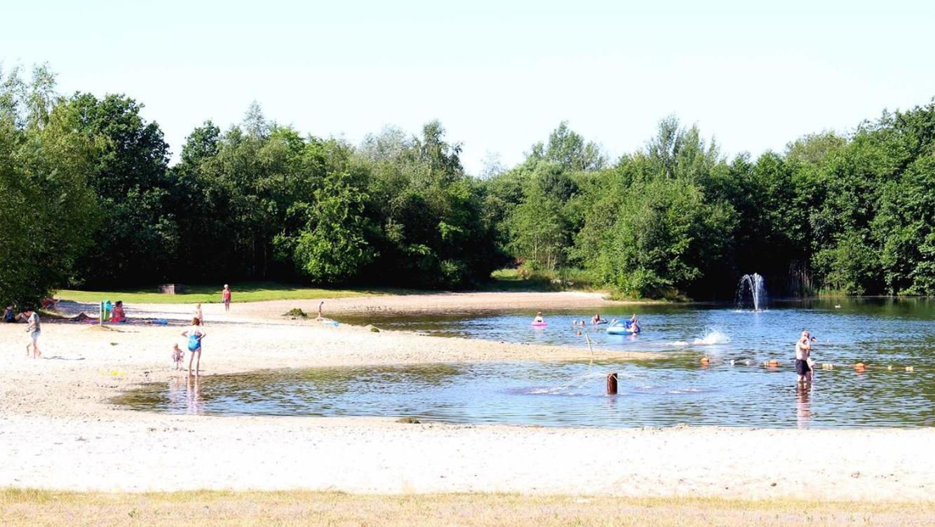 Wateren Comfortabel Chalet In Nationaal Park מראה חיצוני תמונה