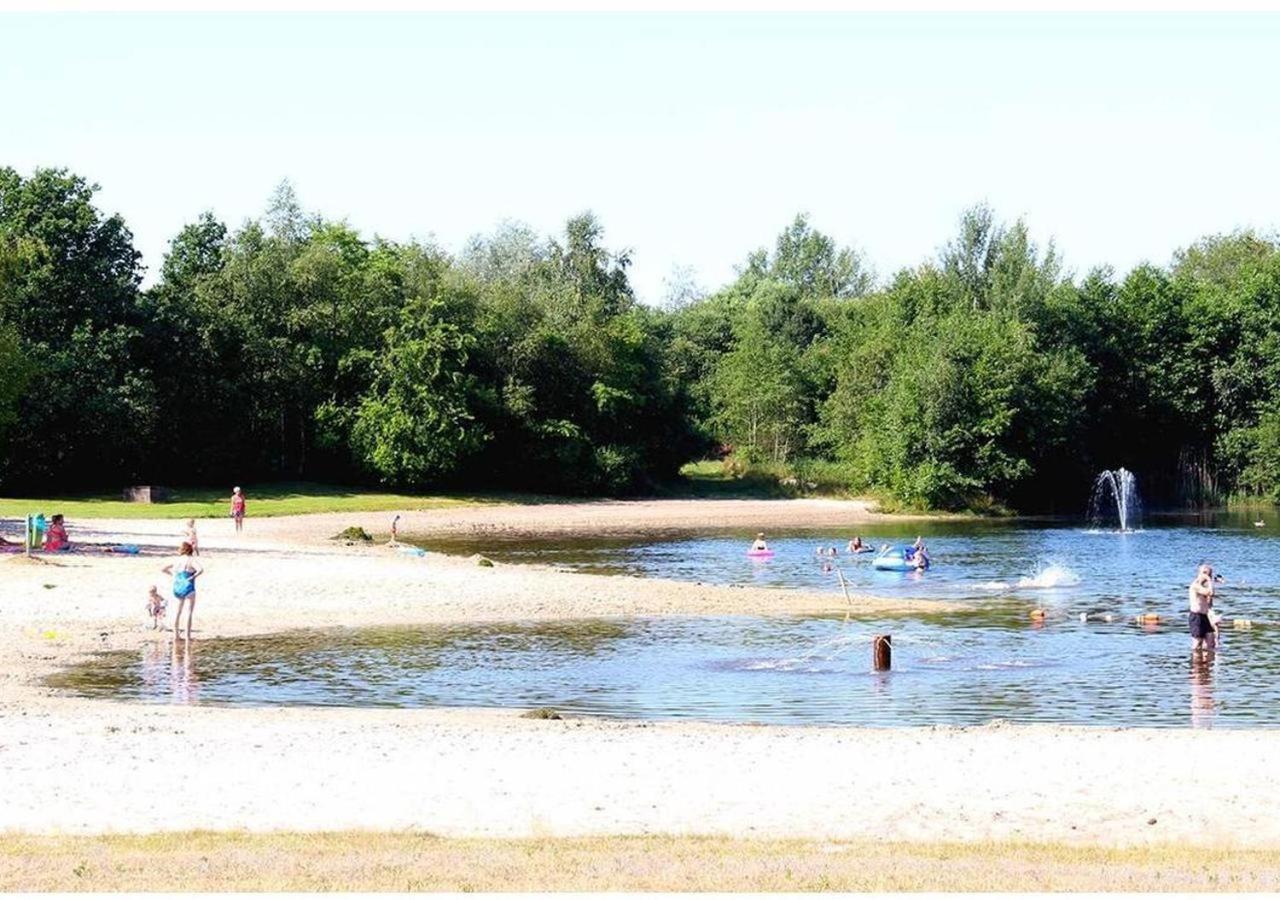 Wateren Comfortabel Chalet In Nationaal Park מראה חיצוני תמונה