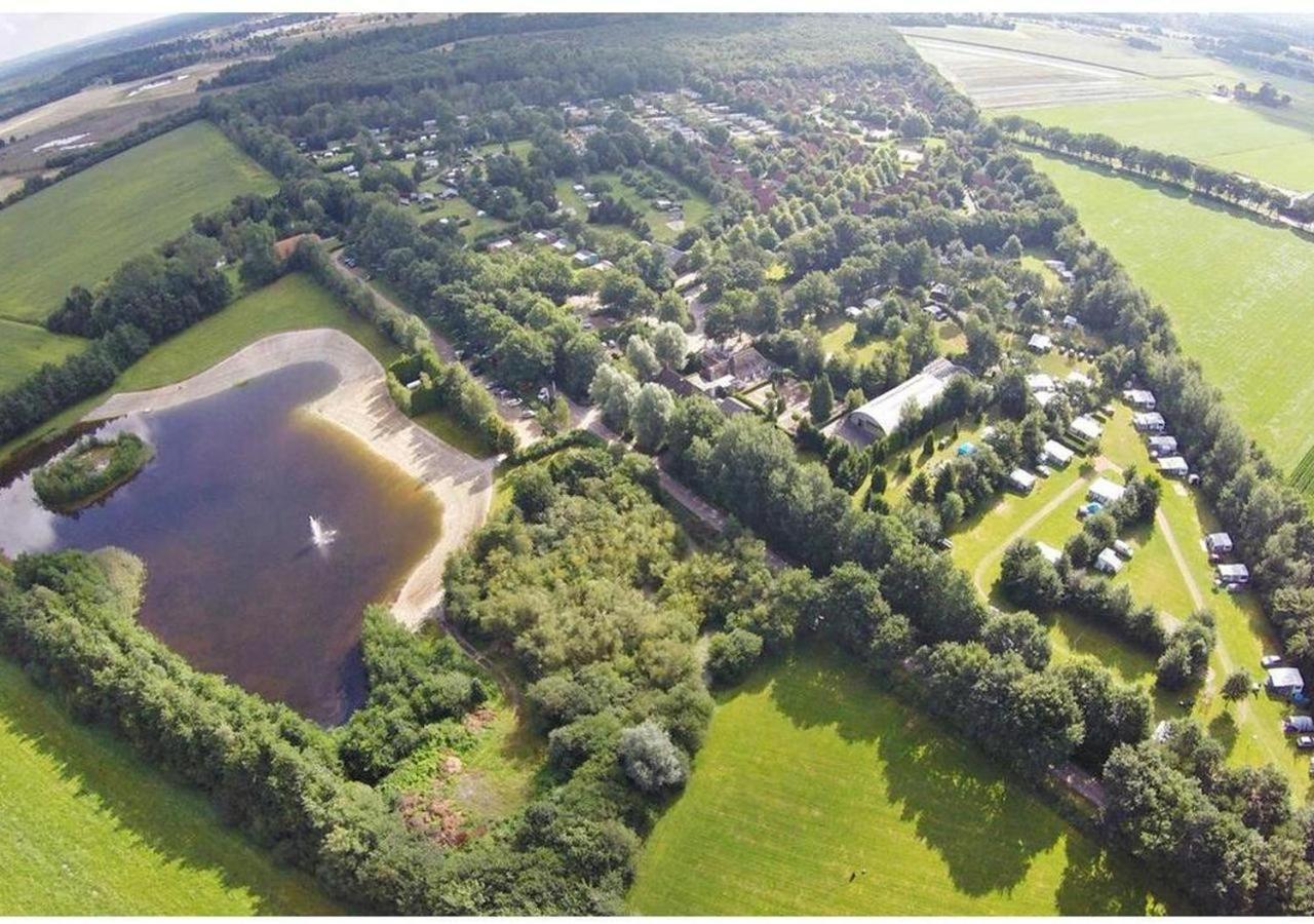 Wateren Comfortabel Chalet In Nationaal Park מראה חיצוני תמונה